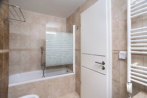 Marina Apartment Ammonite