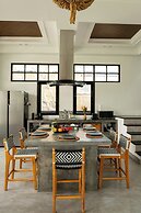 Villa Sakayana