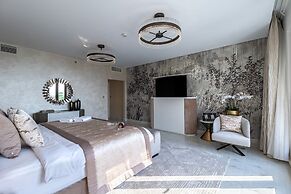 DXB - Balqis Residence - Villa V02 - PJ