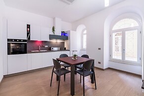 JOIVY Cavour 238