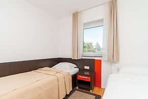 Marina Apartment Ostro 313