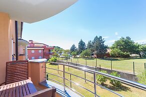Marina Apartment Ostro 313