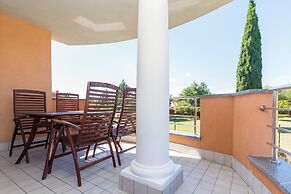 Marina Apartment Ostro 313