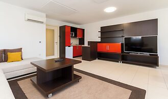 Marina Apartment Ostro 313