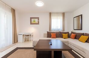 Marina Apartment Ostro 313