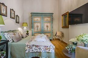 Castruccio s Heritage Haven
