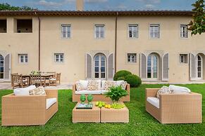 Villa Sunset in Lucca