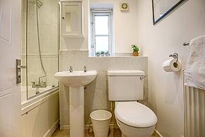 Host Stay Chicksands Avenue