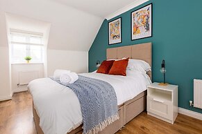 Host Stay Bluebell Close