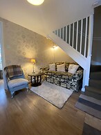 Host Stay Old Chapel