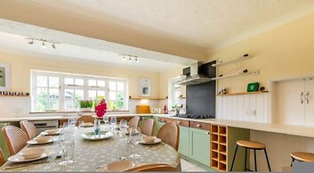 Host Stay Alderfen View