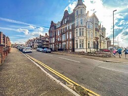 Host Stay Cromer Town Apartment 1