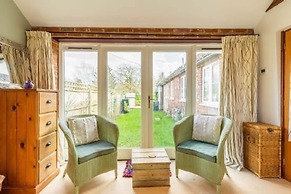 Host Stay Woodfalls Barn