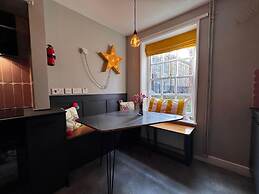 Host Stay Princes Cottage