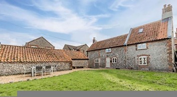 Host Stay White End