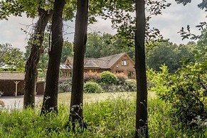 Host Stay Millwood