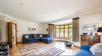 Host Stay Millwood