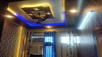 ASHIANA HOME STAY