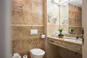 Marina Apartment Ponent 602
