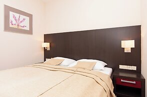 Marina Seaview Penthouse Burin
