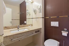 Marina Seaview Penthouse Burin