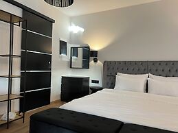 Apollonio Suites