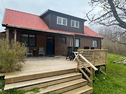 5 Star Holiday Home in Mollosund