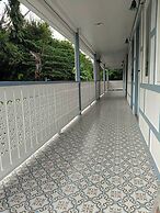 Baan Debtida