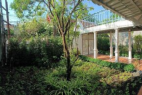 Baan Debtida