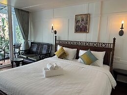 Baan Debtida