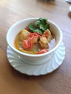 Baan Debtida