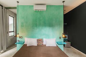 Privé Turquoise
