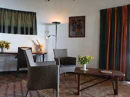 Speke Bay Lodge