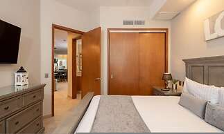 Luxury Las Palomas Oceanview Condo - Phase 2