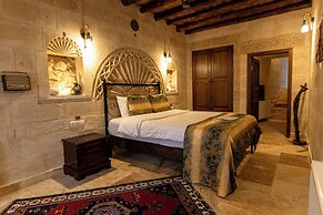 Midland Cave Suites