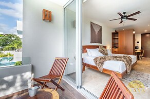 NHOA 211A Lux 2BR Pool View Aldea Zama