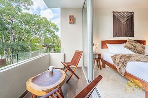 NHOA 211A Lux 2BR Pool View Aldea Zama