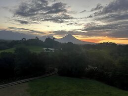 Serene Hills Arenal