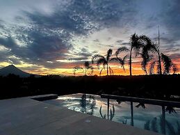 Serene Hills Arenal