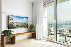 Stylish Apt Balcony View by Sea N' Rent