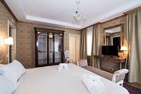 Càdor Hotel