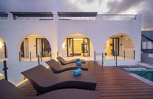 Alsava Villa and Suites