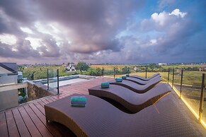 Alsava Villa and Suites