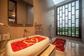 Alsava Villa and Suites