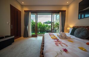 Alsava Villa and Suites