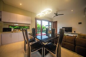 Alsava Villa and Suites