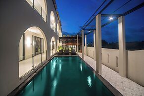 Alsava Villa and Suites