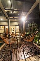 Alsava Villa and Suites