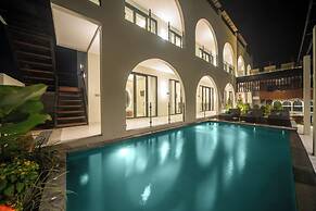 Alsava Villa and Suites