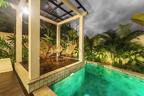 Alsava Villa and Suites